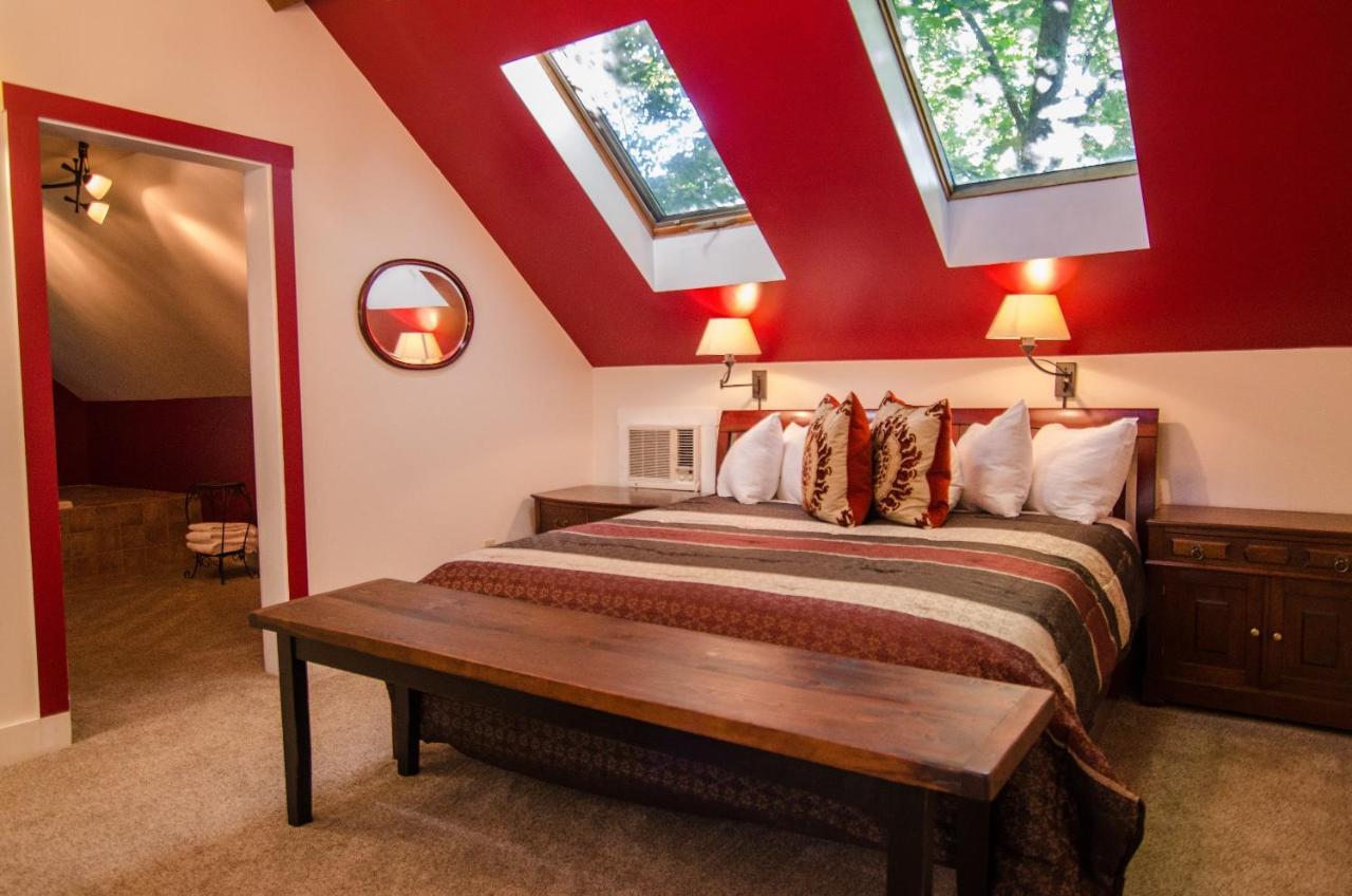 Heart Of The Village Bed & Breakfast In Shelburne Vt Δωμάτιο φωτογραφία