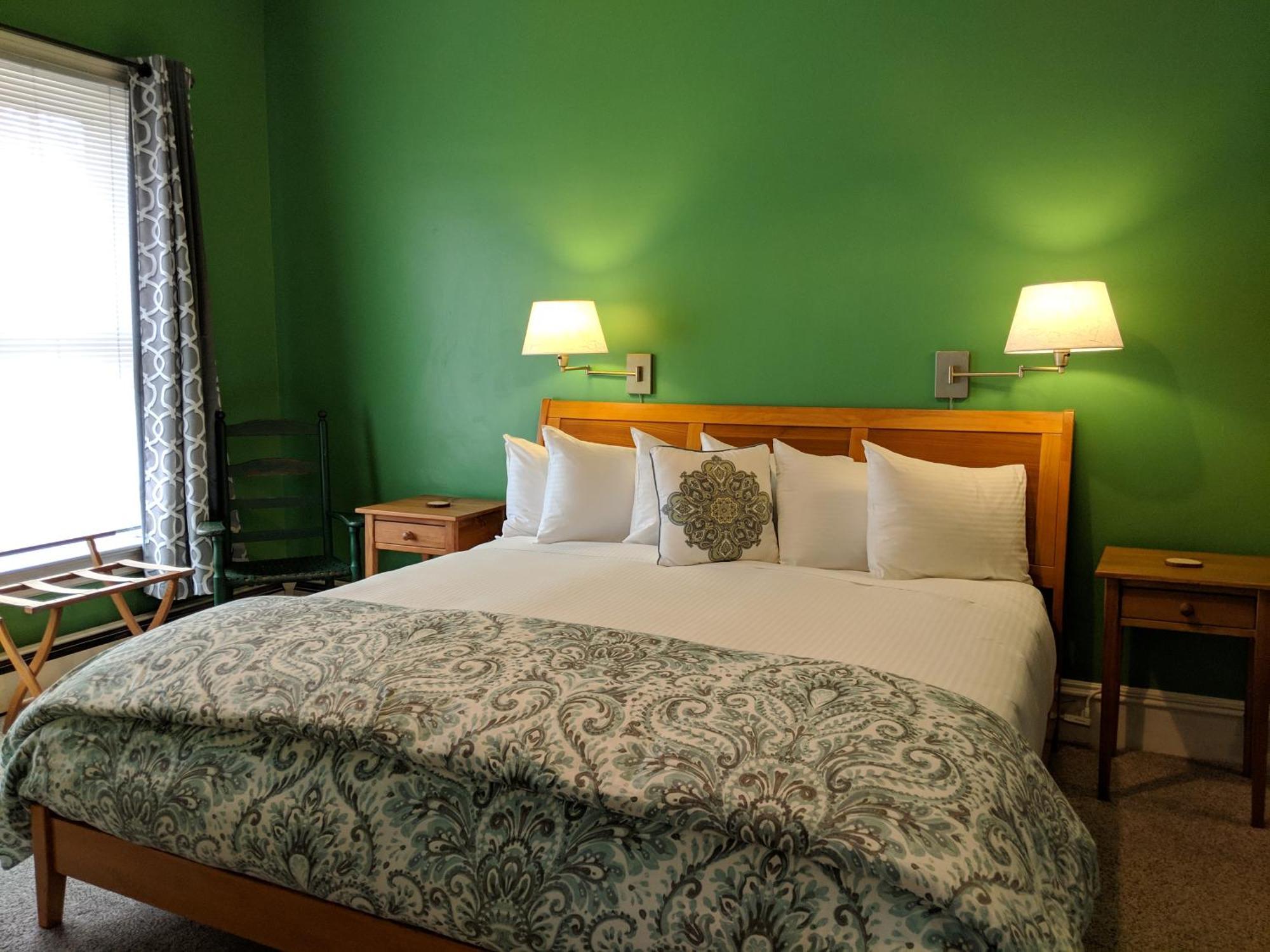 Heart Of The Village Bed & Breakfast In Shelburne Vt Δωμάτιο φωτογραφία